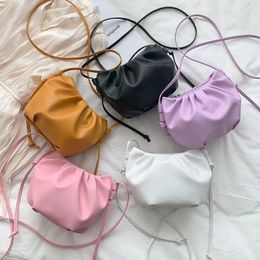 Sac fourre-tout pour femmes, épaule nuage, haute qualité, couleurs acidulées, sacs Hobos boulettes, mode oreiller froncé, messager 2024