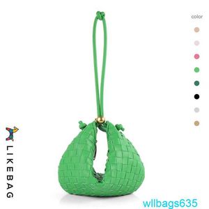 Sacs sacs bottegveneta tournure sacs sacs à main petit globe doré tissage transversal sac womens petit sacles de design sac sous-bras européen et américain ont le logo hbj3vv