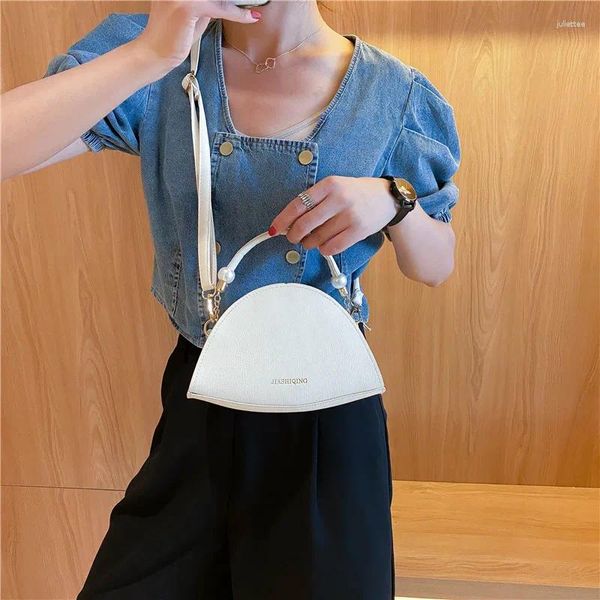 Sacs fourre-tout pour femmes marque de mode Mini pochette sac à main blanc Style Ibiza mignon concepteur été petit sac en cuir