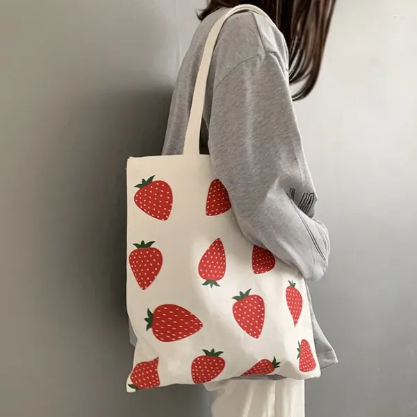 Totes Mignon de fourre-cuisson de fraises esthétique pour les écoliers sac à main sac à main de concepteur à la main japonais