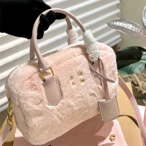 Totes Designer Fuzzy Fourre-tout Sac Femme Rose Sacs Petit Sac À Main Hiver Totebag Lettre Cross Body Sac Femmes Portefeuille De Luxe Hobobag Magnifiquement