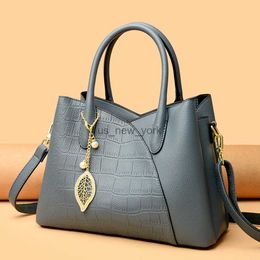 Totes Fashion New Ladies Top-Handle Bag Luxury Designer Sacs à bandoulière pour femmes Sacs à main en cuir souple de haute qualité HKD230818