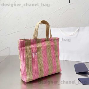 Totes French Grass Woven Sac Femme Summer Nouveau TRENDY P HOME POLYSALLE SAG SAG TOVE TOVE TOVE SAG SCHAGE MAIN T240416