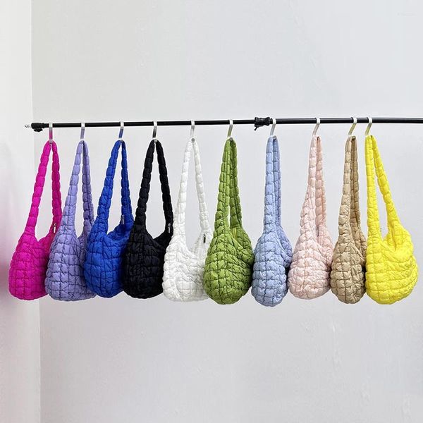 Totes Patrón de celosía Bolsos de mujer Bolso de mano femenino de gran capacidad Moda casual Simple Nylon Acolchado Elegante para vacaciones de fin de semana