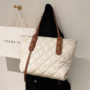 Totes lingge big tas voor vrouwen 2024 trendy en stijlvolle eenvoudige schouder veelzijdige textuur westerse stijl crossbody