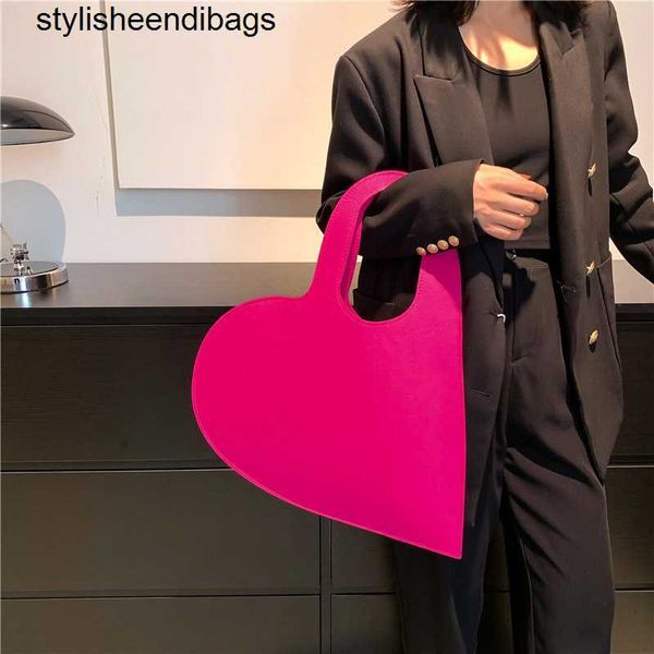 Totes Tote de diseñador de lujo para mujer 2023 Nuevo diseño de amor Bolsos Bolsos de hombro para mujer Tendencia de moda Bolso de mano grande y monederos bolsos con estilo