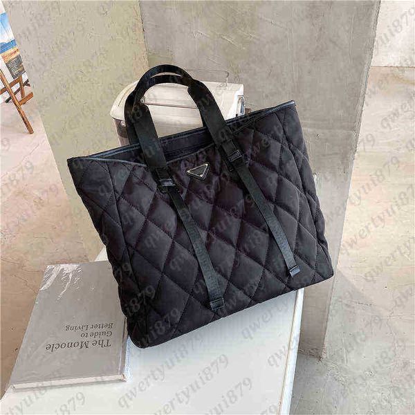 Totes Luxury Winter Large Shoulder Bags for Women 2022 Trend Hand Bag Bolsos y monederos negros de marca Trending para mujer Sac a main 012023H