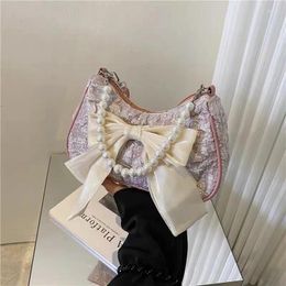 TOTES PEARL FEME BAG RETRO Retro Luxury Designer Handsbag Bow Crossbody Sacs Fashion Fashion Women's 2024 TREND APHAPORS SOUS-ARME