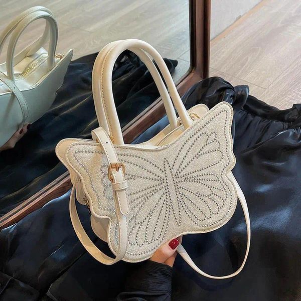 Personnalité des cotes Personnalité papillon brodé Rivet Women's Crossbodybodbody Design Fashion Handbag Girls Trendy épaule Y2K Femme portefeuille