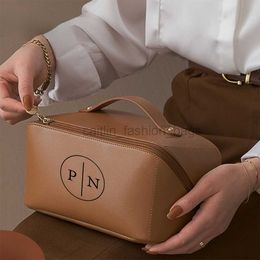 Totes Gepersonaliseerde, op maat gemaakte lederen make-uptas met naam, draagbare reisbruidsmeisje PU met grote capaciteit caitlin_fashion_ bags