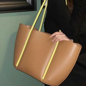 Totes trucs Petal Sac automne et hiver de la mode de la mode d'hiver sac à main