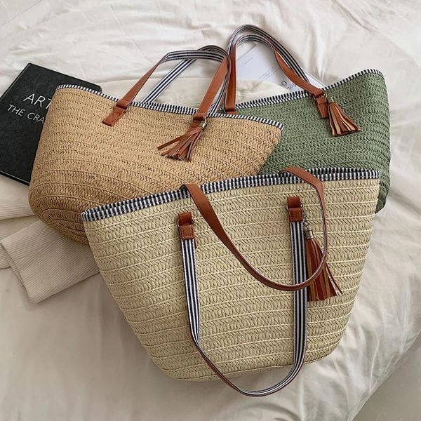 Totas Bolsos tejidos a mano de verano Tassels de cuerda de papel tejido Bolsa de axila hecho a mano Casual simple Elegante para vacaciones junto al mar