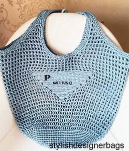 Totes Femme triangle Raphia weave Straw Beach travel Bags Womens Designer Purses Shoulder mens 7A qualité luxe tote Crochet fashion Crossbody 48/23