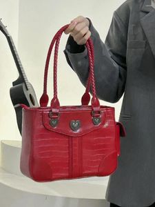 Totes femmes mode rouge un sac à bandoulière matériel en cuir PU médiéval mariée mariage femme décontracté polyvalent sac à main