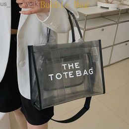 Totes femmes Transparent 2023 nouveau PVC gelée sac fourre-tout grande capacité sac de maintien poche Oblique croix sac de plage HKD230822