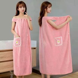 Serviette de bain ménage femmes portable Wrap adultes absorber l'eau Polyester cheveux secs jupe longue Style salle de bain lavable peignoir 231025