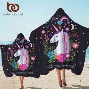Serviette BeddingOutlet Bain en microfibre à capuche Licorne avec capuche pour enfants Adulte Floral Cartoon Wearable Beach Wrap Blanket 210728