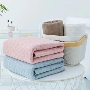 Handdoek dubbele laag katoen 70x140 cm hoogwaardige badhanddoeken voor volwassen zacht absorberend huishoudelijk item badkamer droge druppel