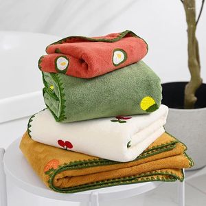 Handdoek fruit borduurwerk koraal fluwelen bad avocado ananas ananas aardbei geborduurde superabsorberende zachte zacht