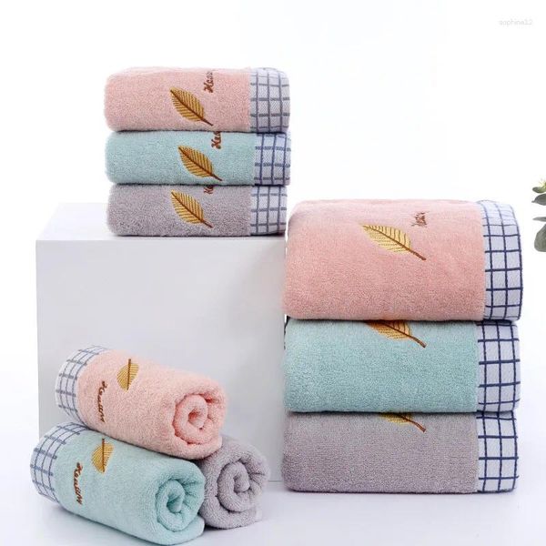 Toalla Bordada a mano Patrón de árbol Algodón Cara Absorbente Suave Decorativo para el baño 13 x 29 pulgadas