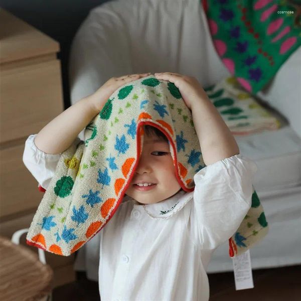 Serviette serviette à longueur longue de haute qualité serviettes en coton mignonnes mignonnes auprès de fruits à légumes Ménage absorbant le visage des enfants
