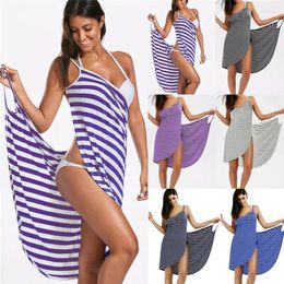 Serviette grande taille peignoir de bain rayé jupe de plage enveloppante femme jarretelle robe natation