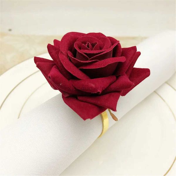 Anneaux de serviette Anneau de serviette en forme de Rose rouge porte-serviette de saint valentin fête de mariage boucle de serviette en or dîner à la maison boucle de serviette décor de Table 240321