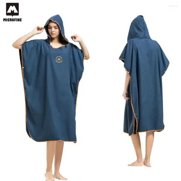 Serviette de couleur unie surf Poncho hommes et femmes épaisses changements de robe nageant une taille à la taille de tous les peignoirs en microfibre 2024