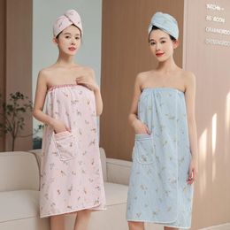 Serviette la jupe de bain en tissu peut être portée pour une utilisation à la maison et un chapeau de cheveux sèche absorbant les salles de bains pour femmes deux pièces
