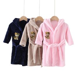 Toallas Batas Otoño Niñas Niños Pijamas Ropa para niños Niñas Niños Batas Ropa de dormir de invierno Albornoz Primavera Niños Albornoz con capucha Ropa para niñas 231208