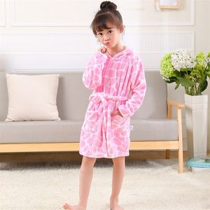 Handdoeken gewaden kinderen baby bad flanel kinderen slaapkleding baby pijamas nachthemd voor jongens meisjes badjrobedoek kleren 2-8 jaar 220919