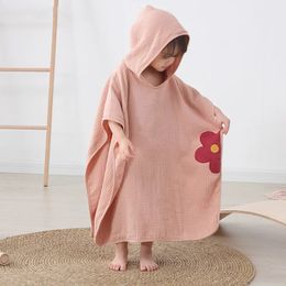 Serviettes Robes Coton Gaze Serviette De Bain Enfants À Capuchon Serviette De Bain Natation Peignoir À Capuchon Enfants Serviette De Plage Bébé Sac De Couchage 231024