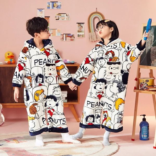 Serviettes Robes Hiver Automne Mignon Dessin Animé Imprimé Pyjamas À Capuchon Ensemble Enfants Tenues Chaud Doux Unisexe Sac De Couchage Costume Vêtements De Nuit pour Enfants 231204