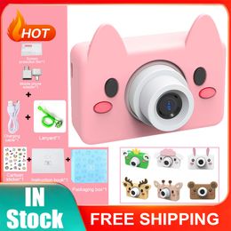 Speelgoedcamera's Cartoon Kind Selfie Camera Speelgoed Multifunctionele Mini Digitale Camcorder Draagbaar met Lanyard USB Opladen voor Kinderen Vakantie Geschenken 230619