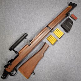 Speelgoedpistool 2022 Nieuwe Lee Enfield Shell Uitwerpen Geweer Handleiding Speelgoed Geweren Blaster Model Voor Volwassenen Jongens Cs Gaan Outdoor game Beste Kwaliteit