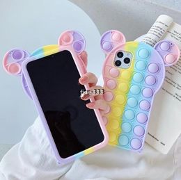 Speelgoed Rainbow Mini vinger drukversie van de mobiele telefoon Case Apple XR / 8P / 12Pro Mouse Pioneer Decompression Silicone Bescherming