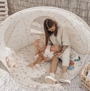 Jouet Tentes Bébé Château Enfants À L'extérieur Jardin Pliez Tente Balles Piscine Cubby Jouer Lemon Beach House Portable Enfants Jouets 230711