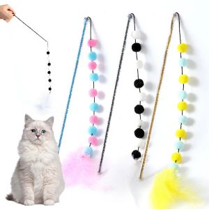 Toys Feather Cat Toys Interactive pour les chats taquinant chaton durable jouant un bâton mignon multicolour en peluche à balle aliment pour animaux de compagnie produits