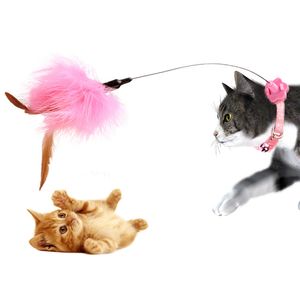 Speelgoed voor katten accessoires Kat halsband speelgoed interactief Zelfhulp veren teaser stick met bel voor kittens gratis verzending artikelen