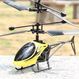 Toys Modelo de helicóptero Aviones de control de radio RC Toy Remote 240430
