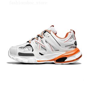 Track LED Trainers 3.0 pour hommes chaussures personnalisées chaussures de sport légères de luxe hommes lumières de créateur sport femmes baskets de luxe femmes Paris Sneaker g2