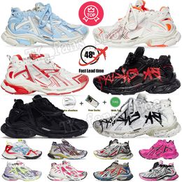 Track Paris Runner 7.0 Chaussures habillées Mocassins Hommes Femmes Plateforme Baskets Rétro Graffiti Noir Blanc Rouge BOURGOGNE Deconstruction Runner 7 Randonnée en plein air Dhgate 35-46