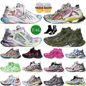 Piste Runners 7.0 7.5 Designer Casual Dress Chaussures Plateforme de créateurs de la plate-forme Graffiti Blanc Balengiagas Femmes Men Tracks Trainers Runner 7 Tess S.Gomma Sneakers