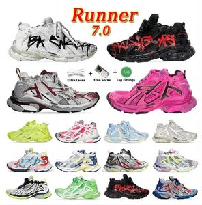 Track Runners 7.0 Designer Casual Chaussures Blanc Noir Plate-forme Pistes Baskets Runner 7 Cuir Nylon Mesh Graffiti Hommes Femmes Transmettre Plate-Forme Plat Formateurs OG