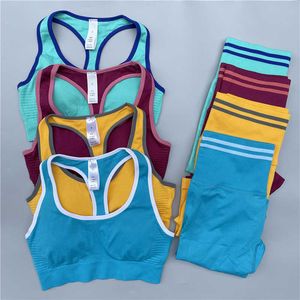 Survêtement SeamlSport Set Crop Top Bra Shorts Push Up Yoga Sport Suit Workout Outwear Running FitnGym Short Sport Wear X0629