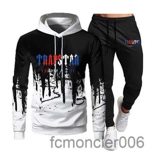 Survêtement Trapstar Marque Hommes Vestes Imprimé Sportswear T-shirts 16 Couleurs Chaud Deux Pièces Ensemble Lâche Sweat À Capuche Pantalon Jogging 220615 S9QP