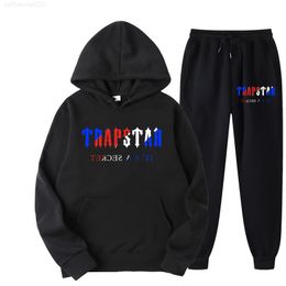 Survêtement TRAPSTAR Marque Imprimé Sportswear Hommes couleurs Chaud Deux Pièces Ensemble Lâche À Capuche Sweat Pantalon Ensemble À Capuche jogging G220725