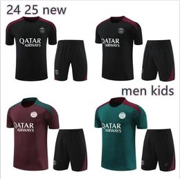 TrackSuit Vest 24 25 Paris Sportswear Training Suit voor korte mouwen pak voetbalkit Uniform 2024 2025 PSGES Chandal Sweatshirt Sweater Survetement