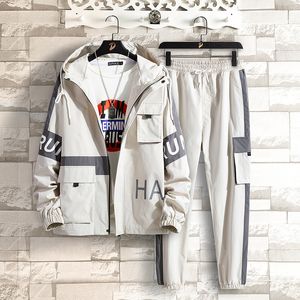 Tracksuits Heren Leisure Suite Spring Lange Mouw Hooded Jacked Jacket Sports Pants Two Pally Set Men's Fashion Trend 220930