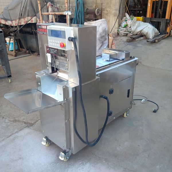 Garantie de métier Frozen Beef and Mutton Slicer Automatic CNC Machine de rouleau d'agneau à coupe unique à vendre